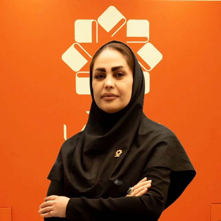 خانم زینلیان