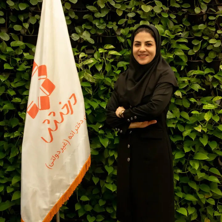 خانم شیرین دوست علیزاده